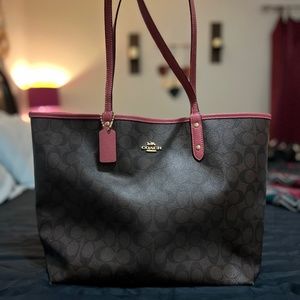 Coach Signature Canvas Bag